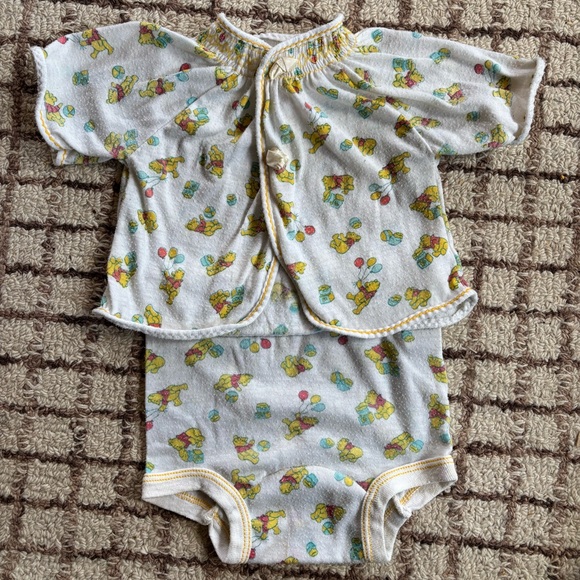 Other - Vintage baby 2 peice set Disney Winnie the Pooh